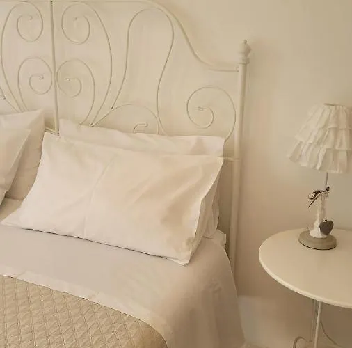 Domus Olea Bed & Breakfast 3*
